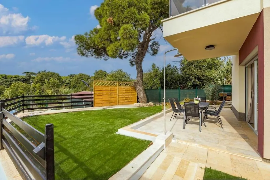 Villa Palma - Seaside Luxury Villa For 6 Person! Pula 0*,